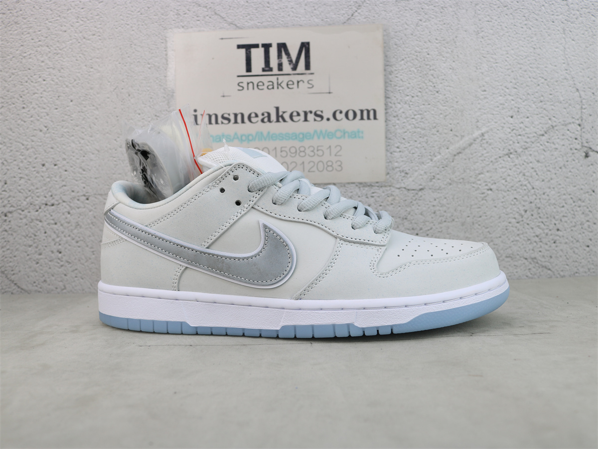 M Batch Concepts x Nike SB Dunk Low White Lobster FD8776 100